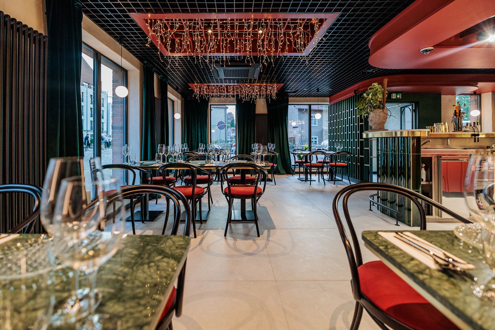 Content Restaurant