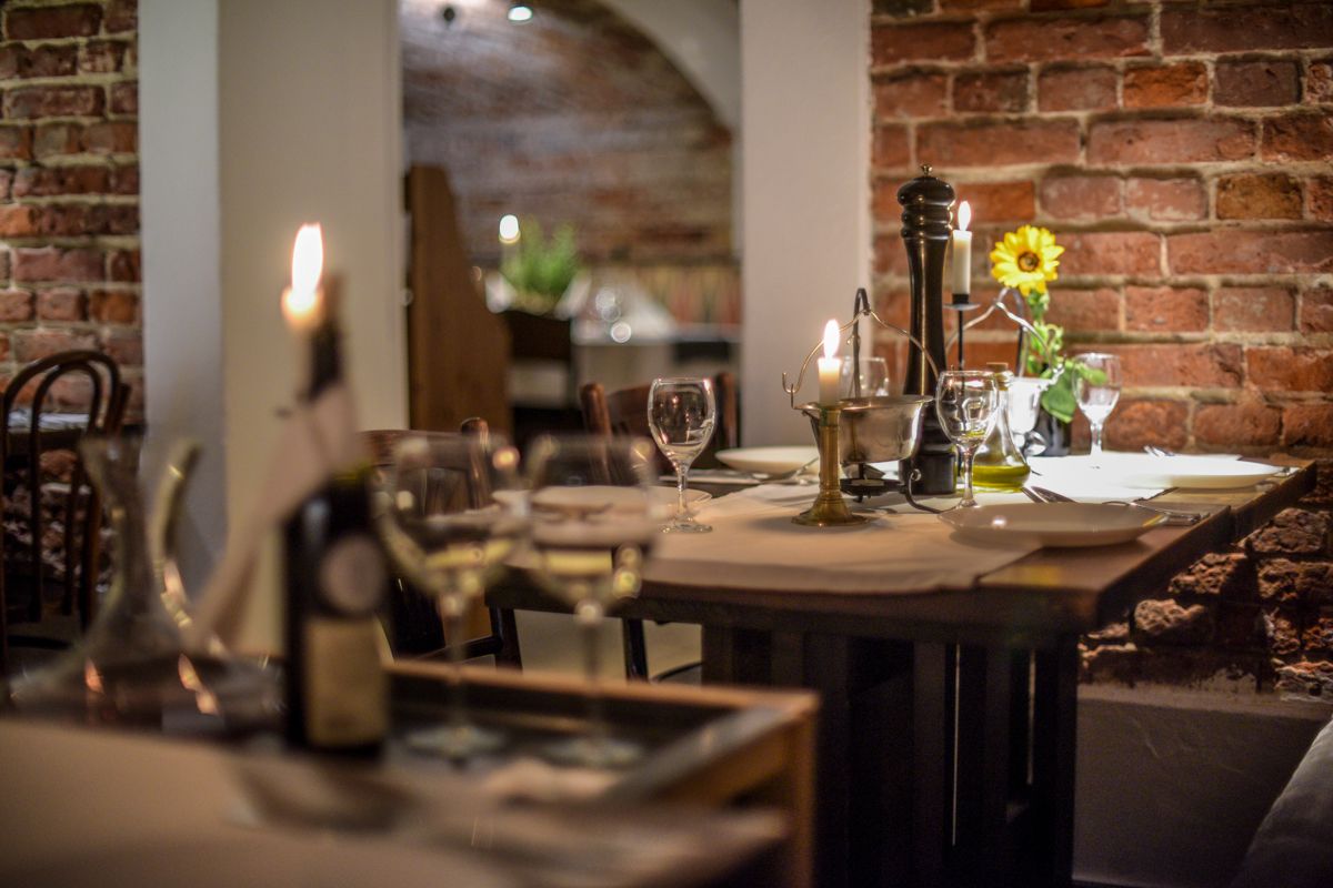 Borpince - Restauracja i Winiarnia Węgierska