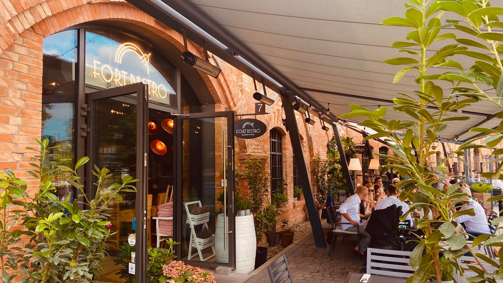 Fort Bistro