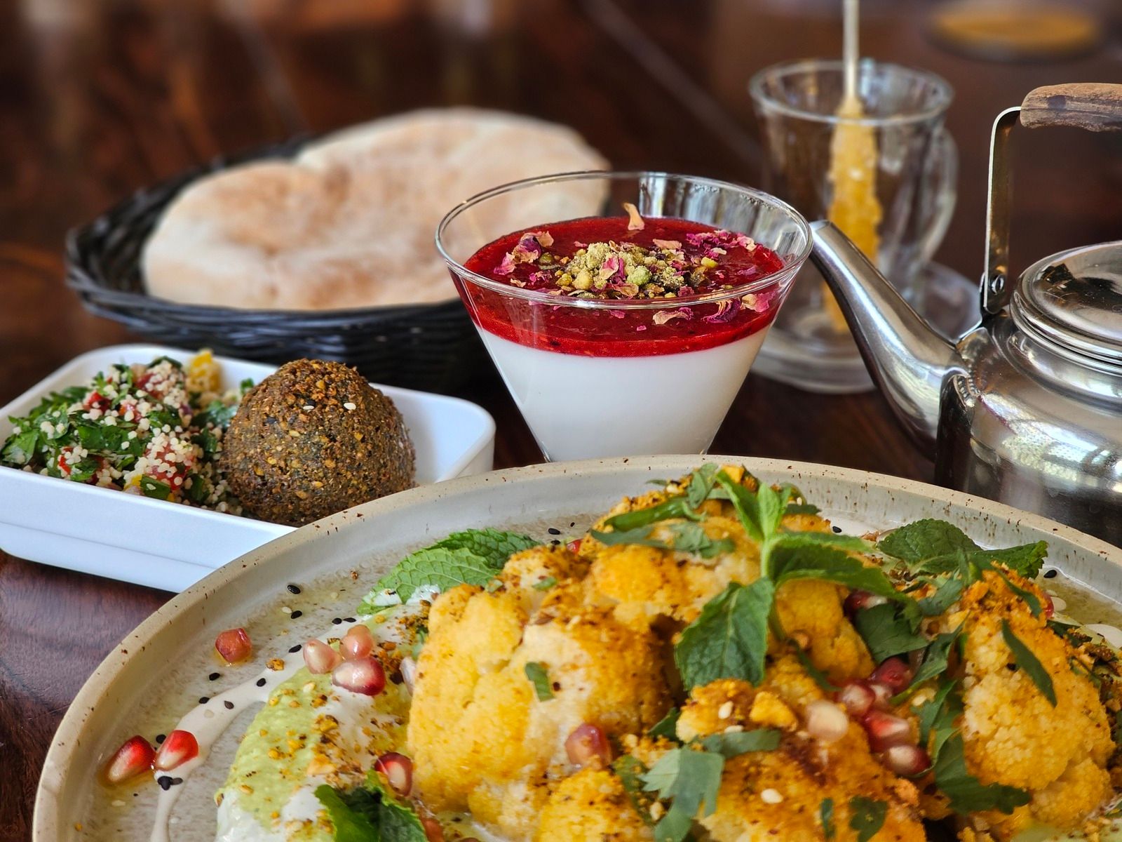 SHUK mezze & bar