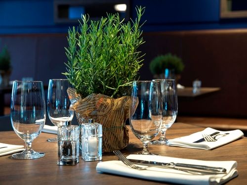 Trylogia Restaurant