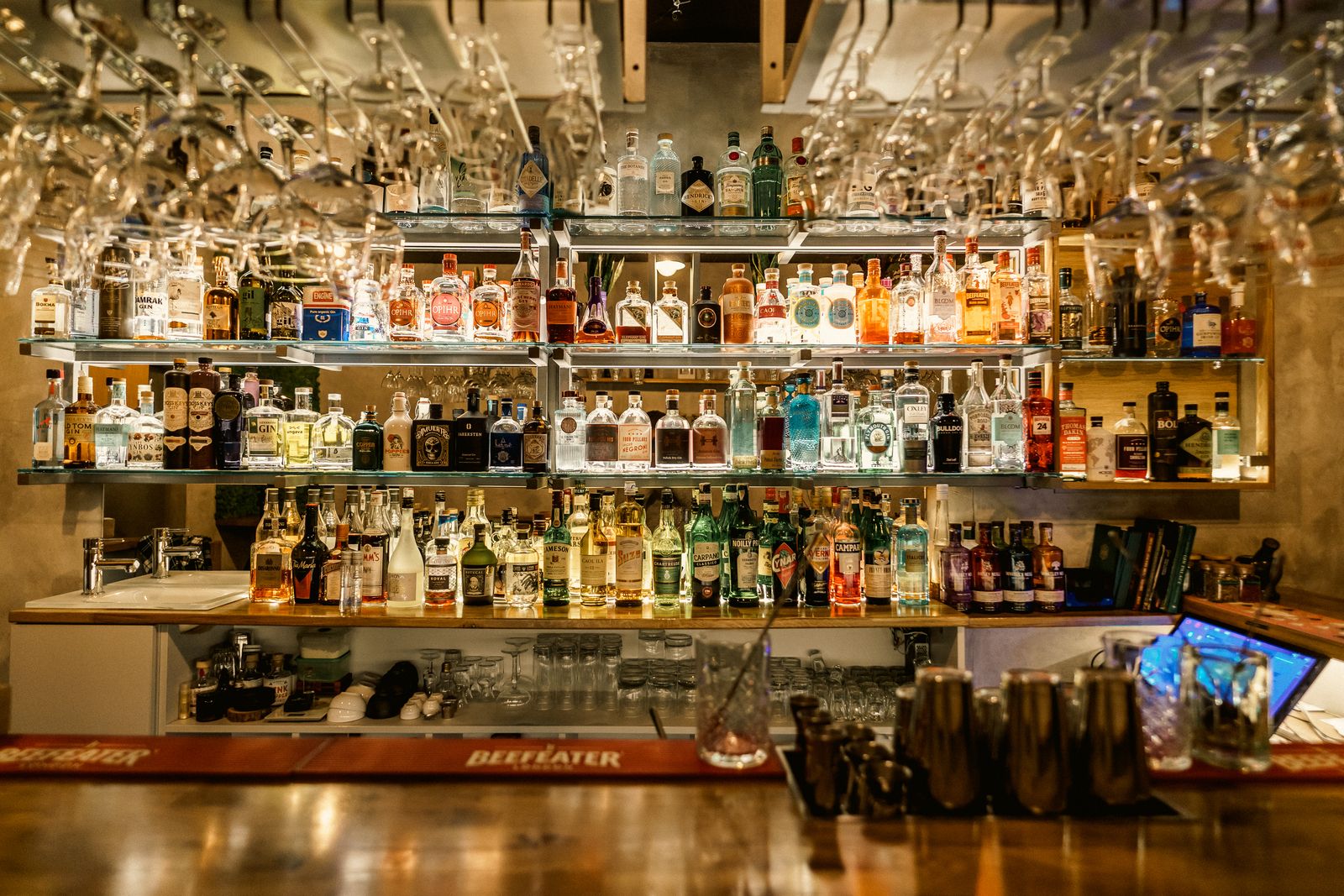 Gin Mill