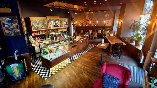 Columbus Śródmieście Dziczki_Vibez Bistro&Cafe